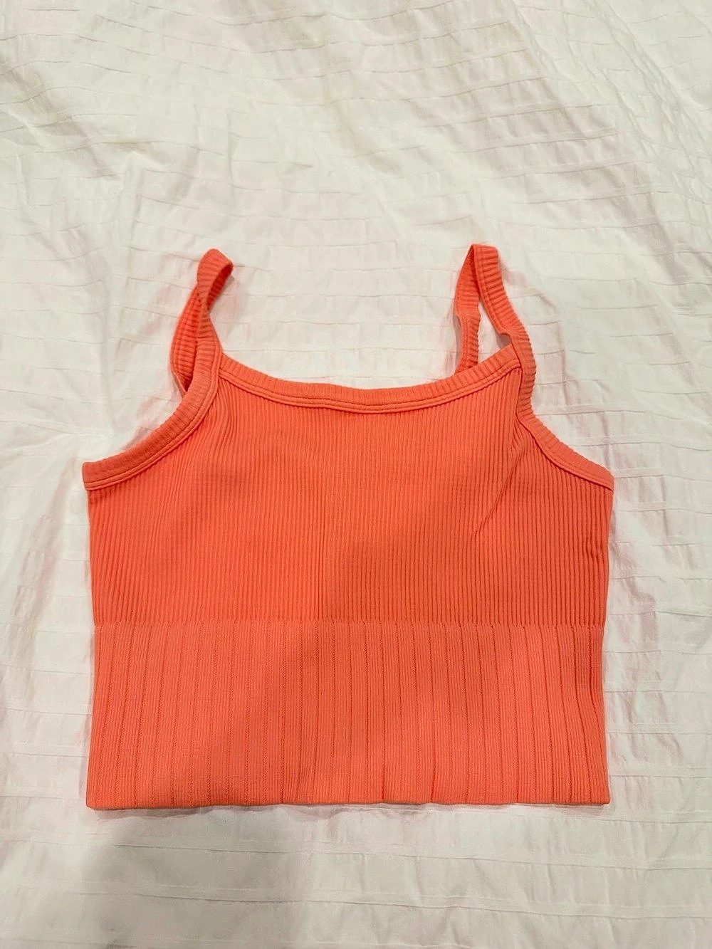 NikiBiki Crop top